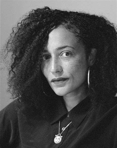 Der Zenith-Award für Zadie Smith: Ein Triumph des literarischen Talents!